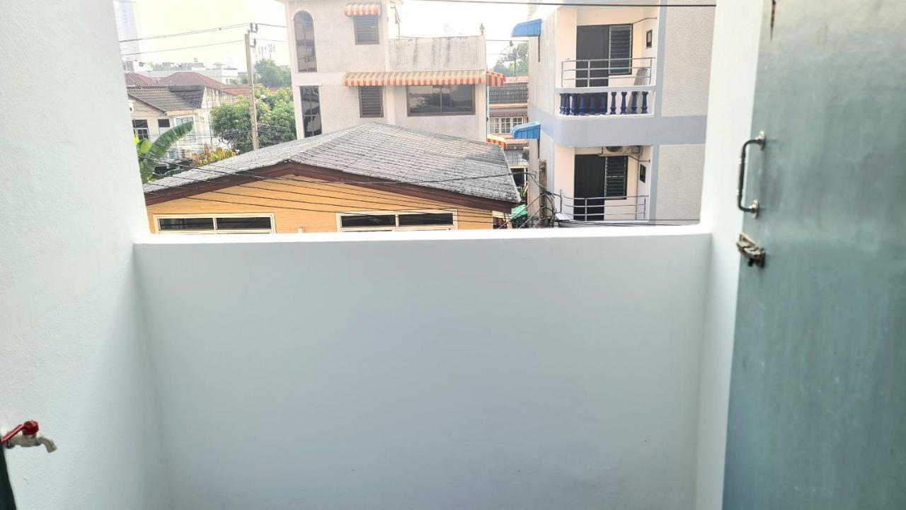 Panmanee Apartment กรุงเทพมหานคร ภายนอก รูปภาพ